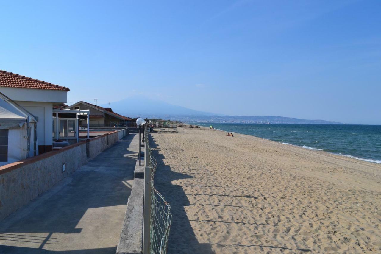 カターニア Playa Lungomareヴィラ エクステリア 写真